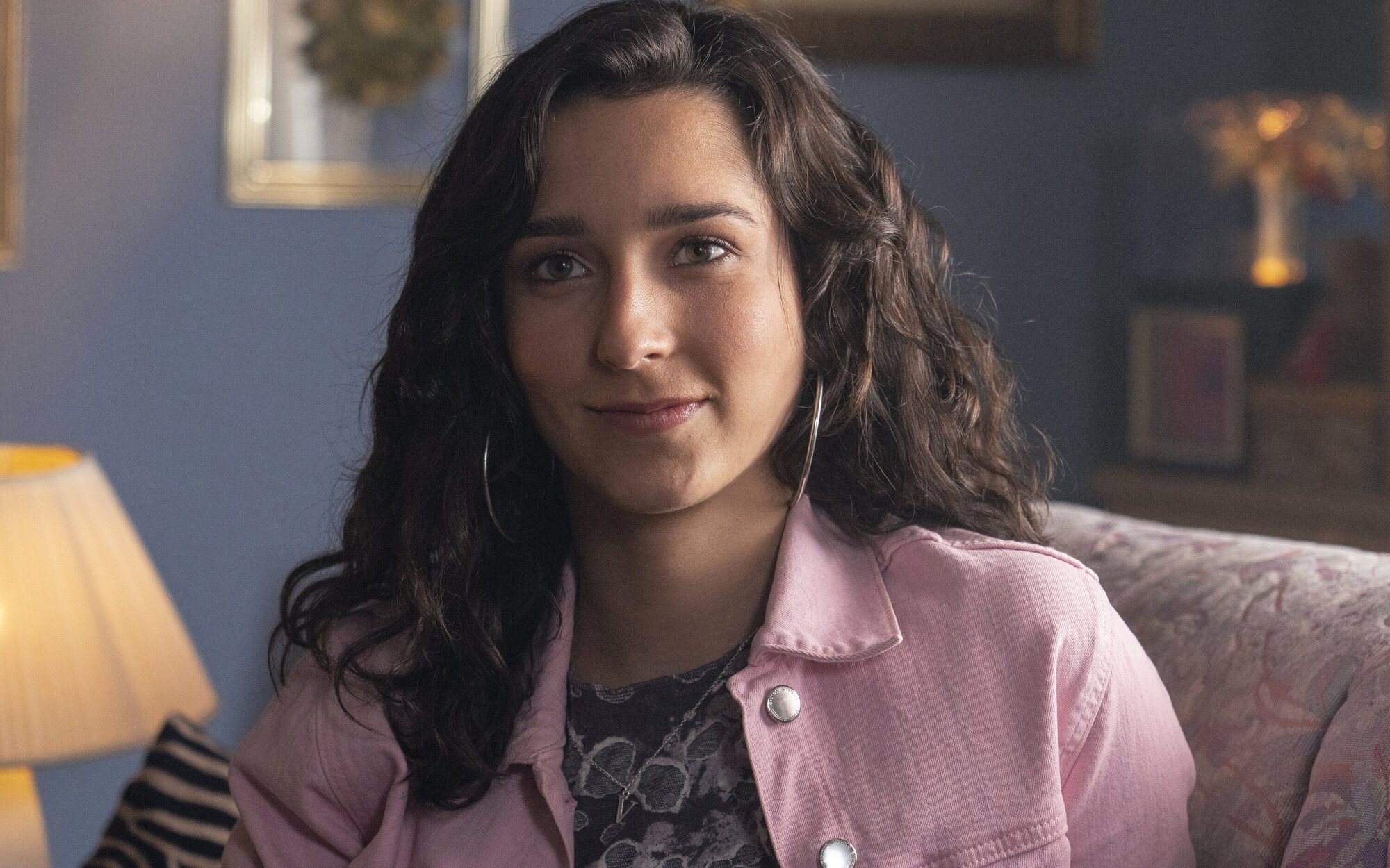 Power Talents Agency_LOLA RODRÍGUEZ premieres “Vestidas de azul”.